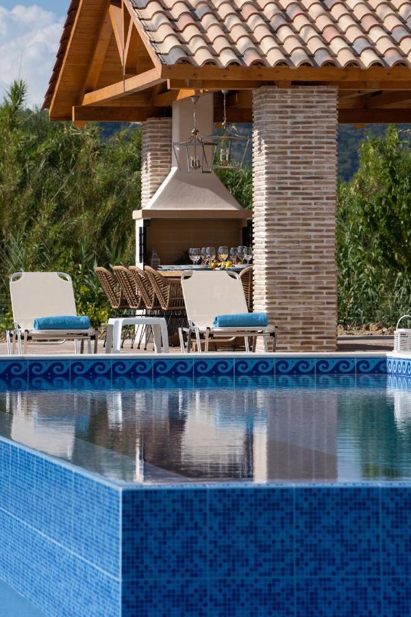 Aneli Luxury Villas - Villa Semeli Áyios Kírikos Esterno foto