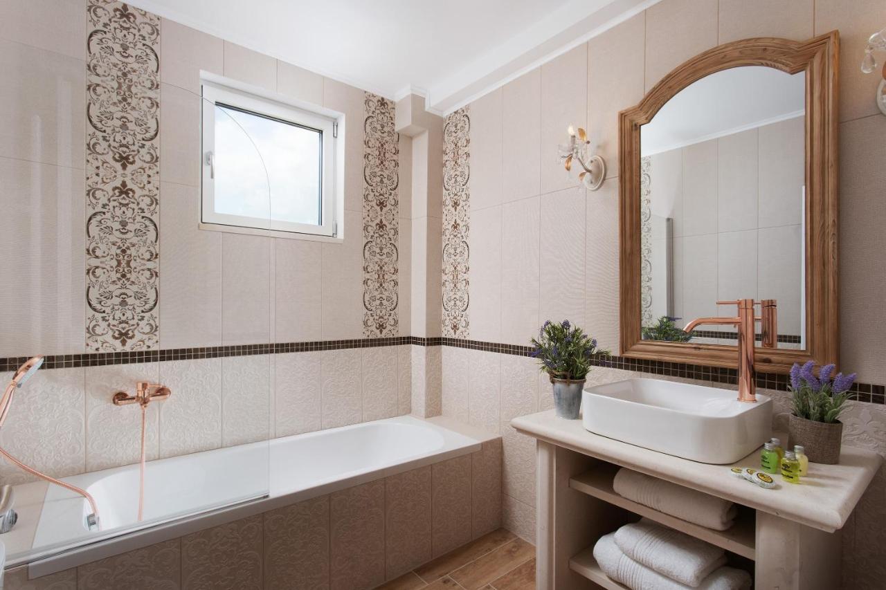 Aneli Luxury Villas - Villa Semeli Áyios Kírikos Esterno foto